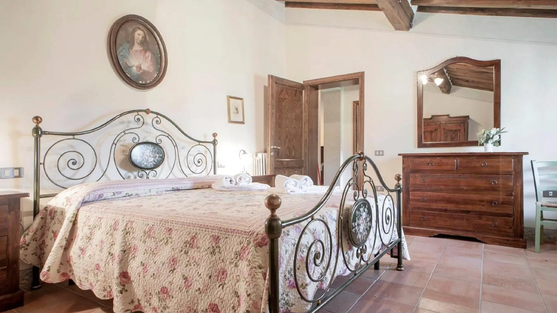 Azienda Agricola E Agriturismo Vallorsi Terricciola Kır Evi